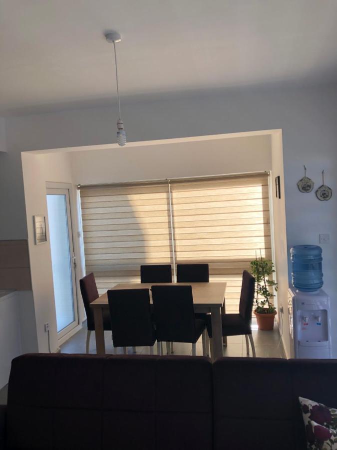 Reflex Apartment Spacious And Comfortable Nicosia Exterior photo