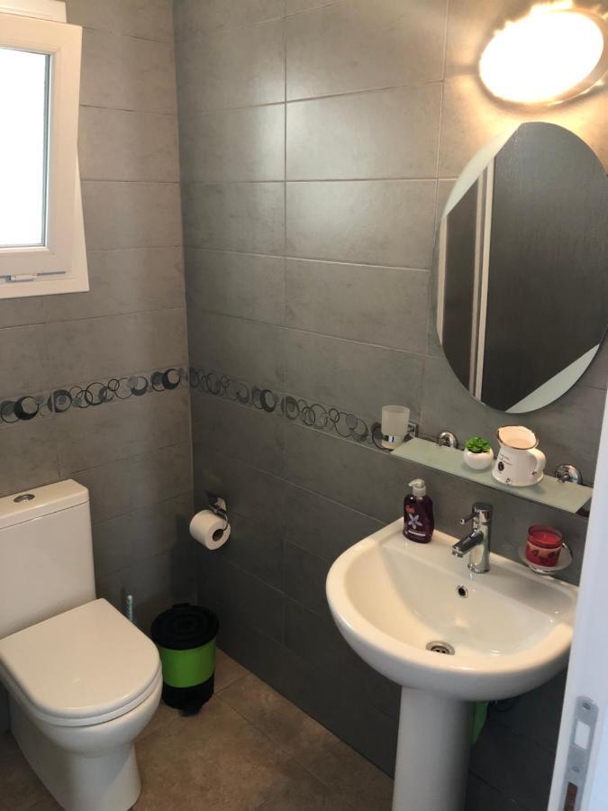 Reflex Apartment Spacious And Comfortable Nicosia Exterior photo